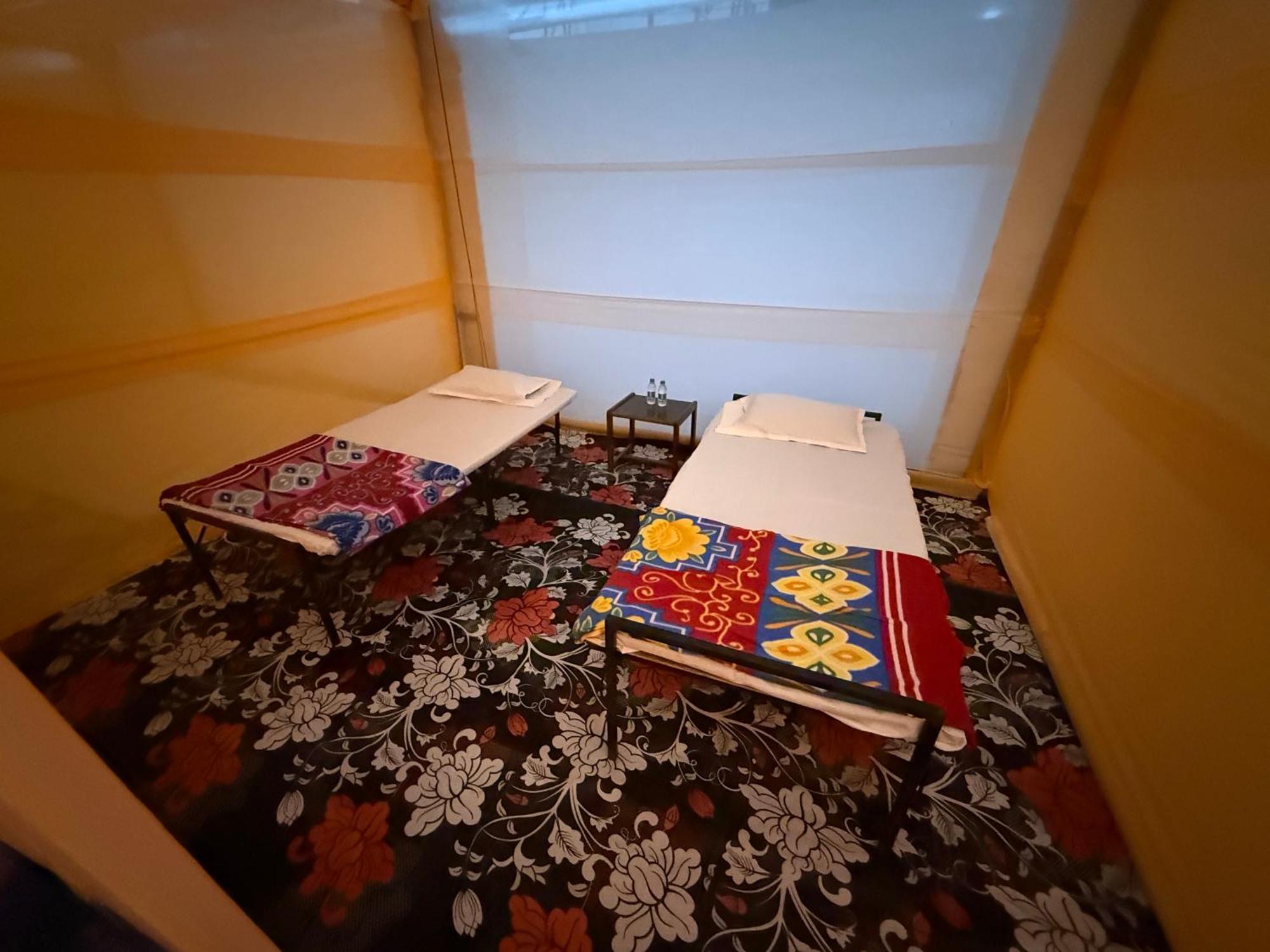 Arail Tent City Kumbh Cottage Mahakumbh -Near Arail Ghat And Naini Station Allāhābād Junction المظهر الخارجي الصورة