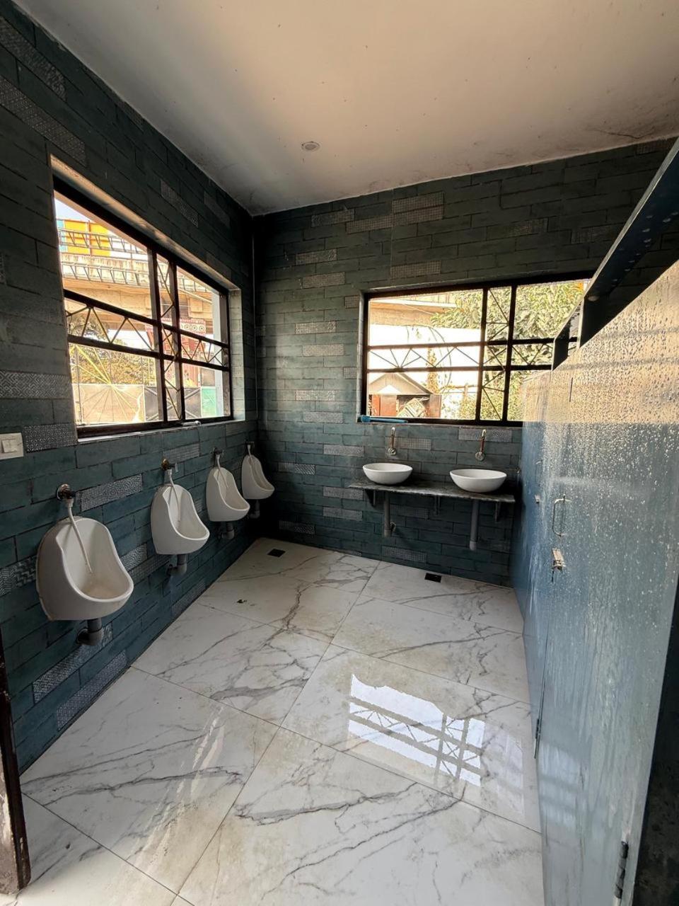 Arail Tent City Kumbh Cottage Mahakumbh -Near Arail Ghat And Naini Station Allāhābād Junction المظهر الخارجي الصورة